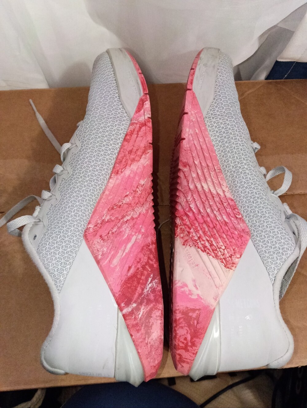 Nike MLB Women's White and Pink Training Sneakers